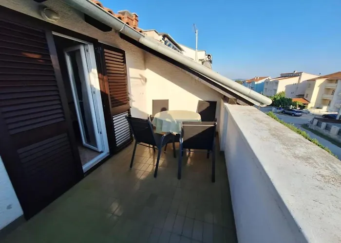 Esto - Classic One Bedroom With Balcony 3 Διαμέρισμα *
