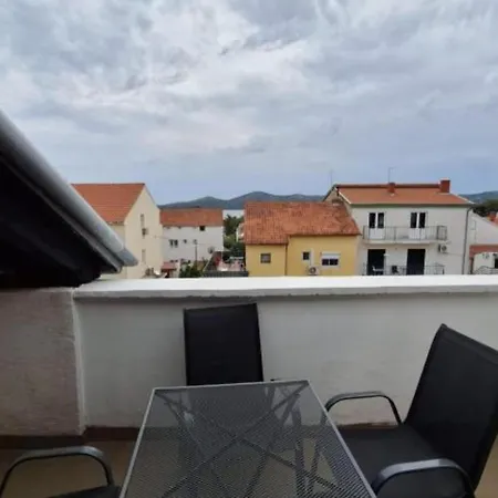 Esto - Classic One Bedroom With Balcony 3 Daire Biograd Na Moru